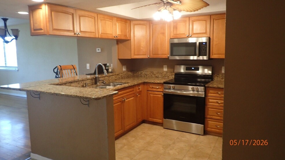 Building Photo - 9614 Tara Cay Ct