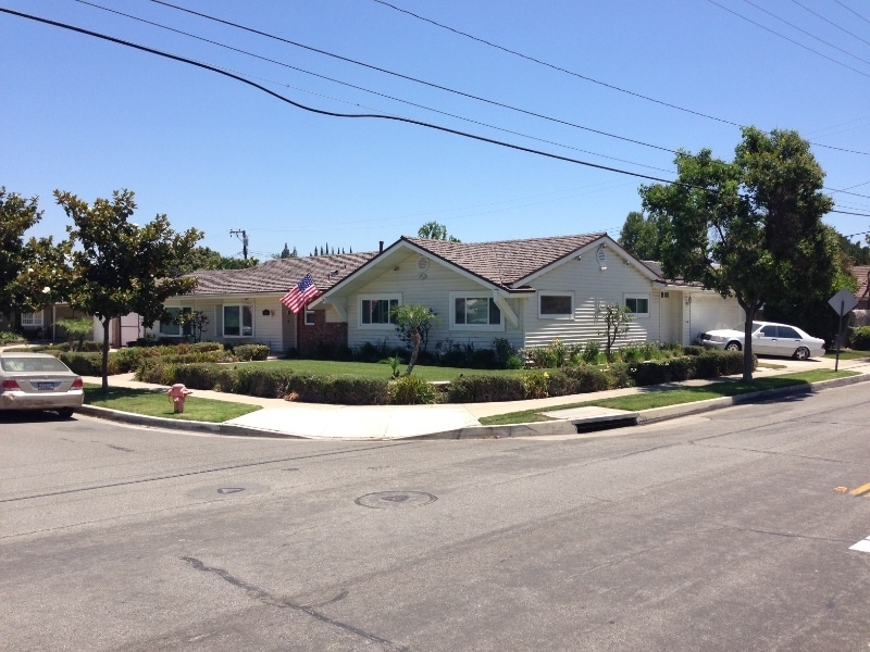 Building Photo - 508 Grove Ave