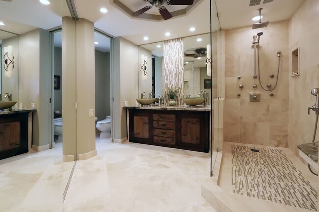 Building Photo - Furnished, 2 Bed/3 Bath Wailea Palms Residence Gated with Ocean Views