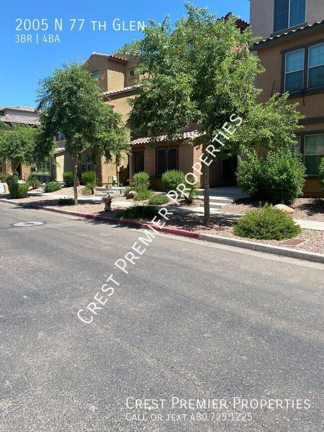Building Photo - VINSANTO CONDO