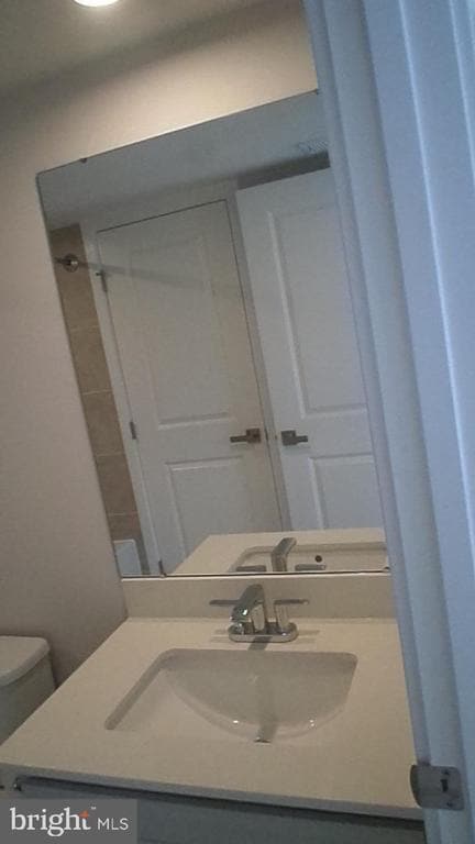 Building Photo - 9399 Edenderry Dr