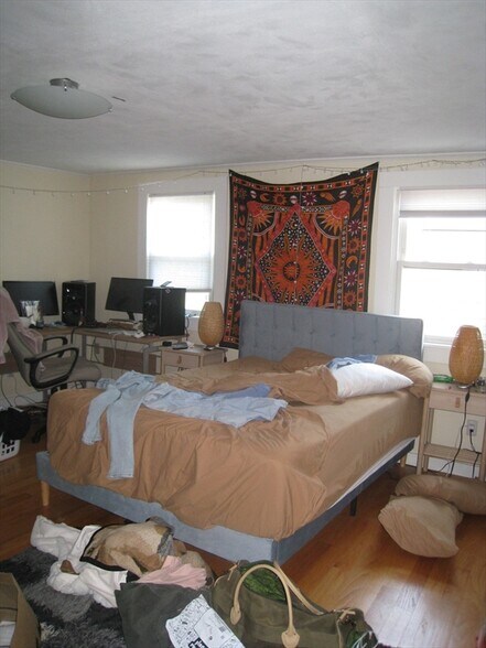 Building Photo - 49 Winslow Ave