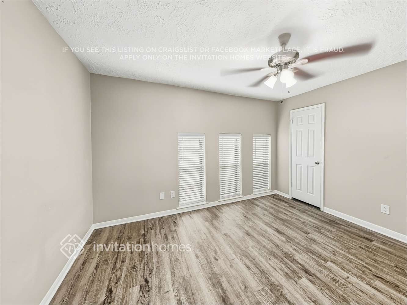 Building Photo - 1824 Meadow Creek Dr