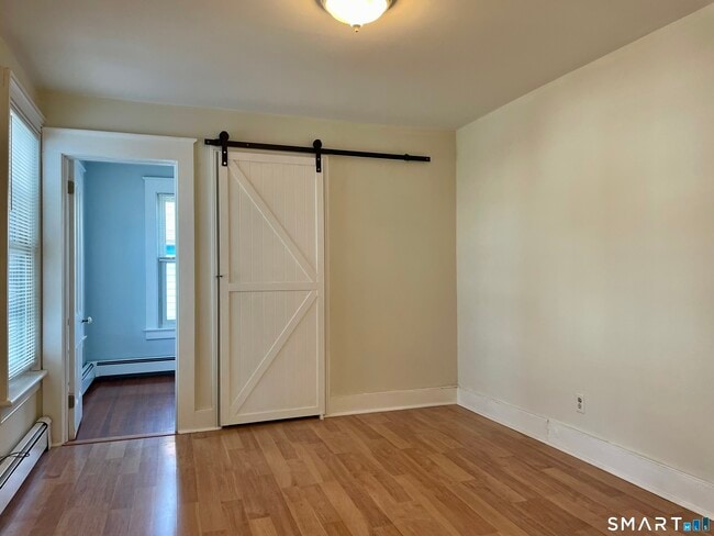 Building Photo - 247 East Ave