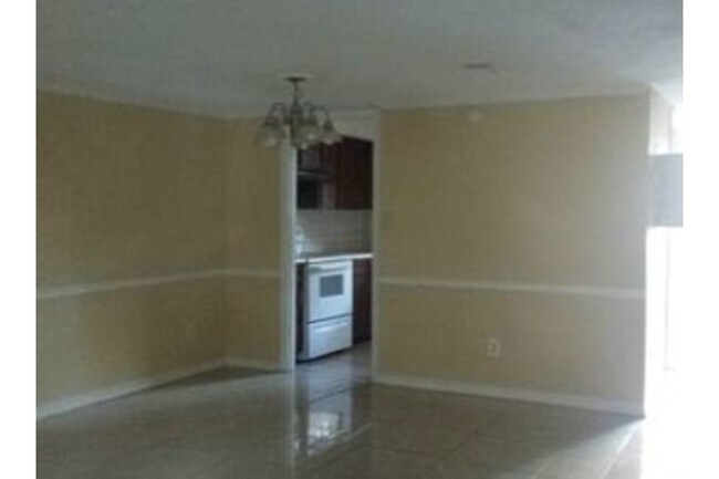 Building Photo - 6427 Woodstone Way