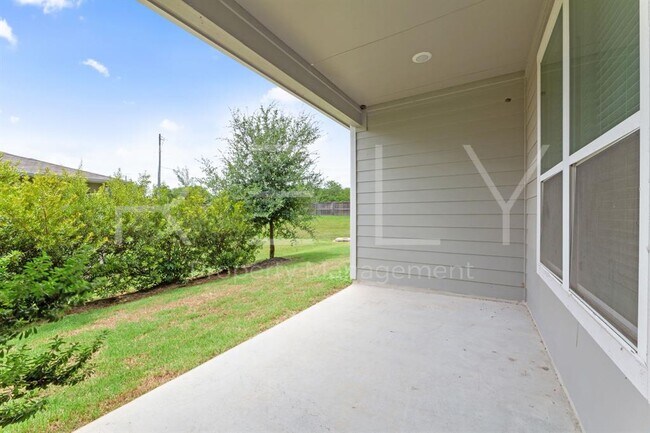 Building Photo - 11202 Gadsen Ln