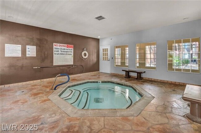 Building Photo - 2200 S Fort Apache Rd