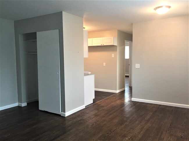 Living Room - Clearwater Apartments
