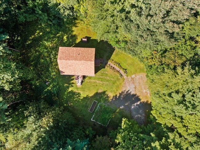 Building Photo - Peaceful 3BD/1.5BA in Sheldon