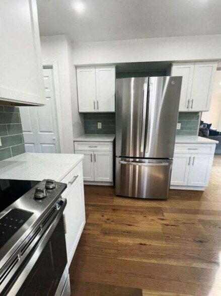 Building Photo - 547 Tall Pines Dr