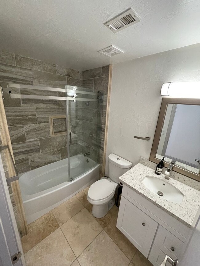 Building Photo - AVAILBLE NOW!! Fully Furnished Desert Gem!