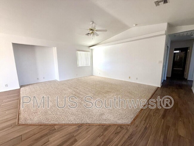 Building Photo - 1720 Central Ave