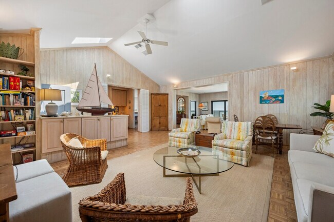 Building Photo - 173 Norris Dr