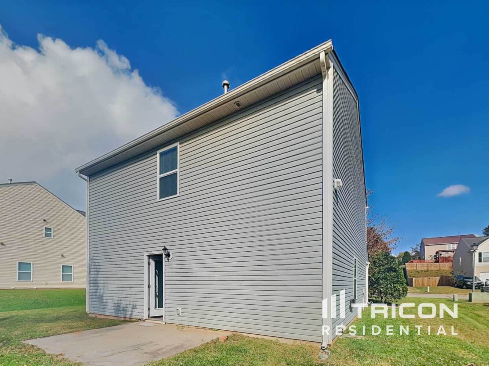 Building Photo - 197 Altondale Dr