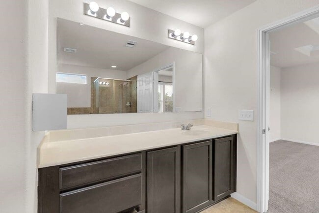 Building Photo - 19239 Midnight Glen Dr