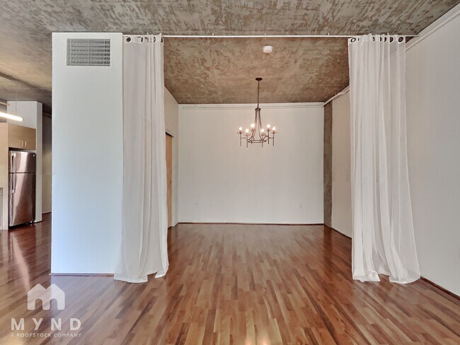 Building Photo - 1818 L St