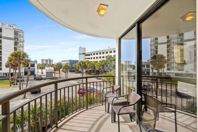 Building Photo - 2310 N Ocean Blvd