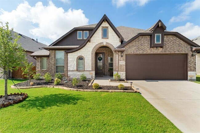 Primary Photo - 1324 Thrasher Dr