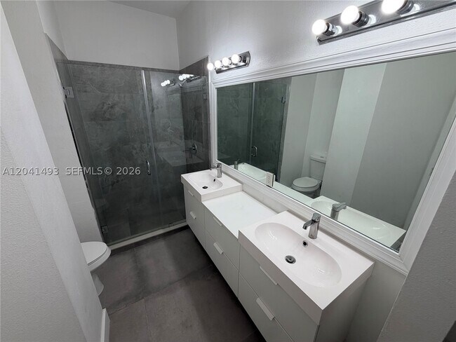 Building Photo - 14051 SW 49th St