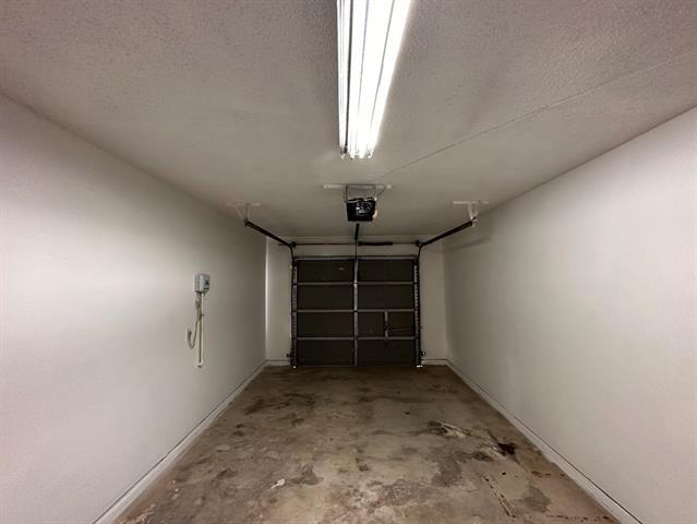 Building Photo - 2143 Gilford St