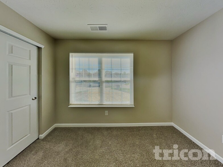 Building Photo - 7536 Miesha Ct