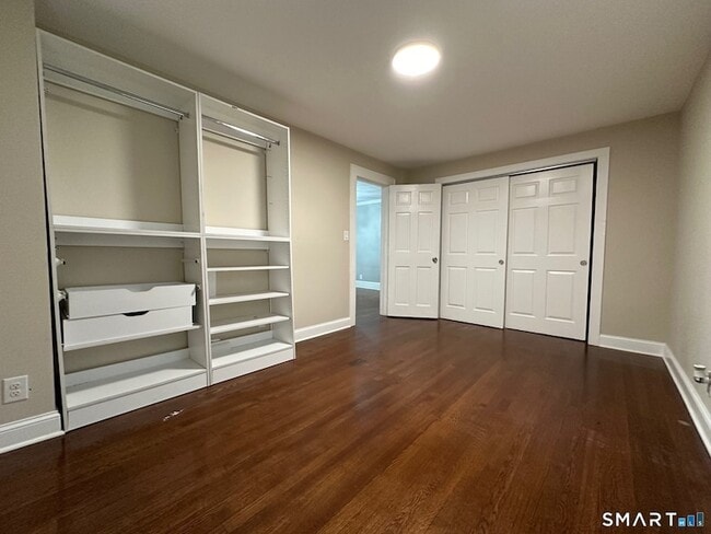 Building Photo - 70 Hawthorne St