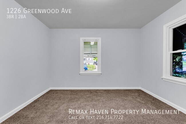 Building Photo - 1226 Greenwood Ave