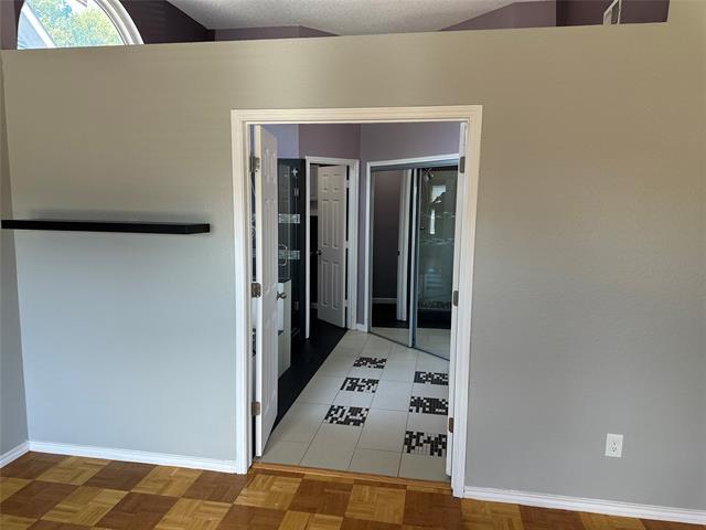 Building Photo - 2305 Treyburn Ct
