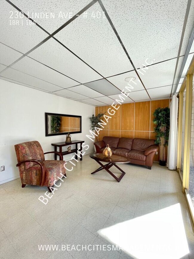 Building Photo - 230 Linden Ave