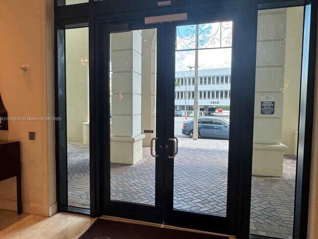 Building Photo - 1300 Ponce de Leon Blvd