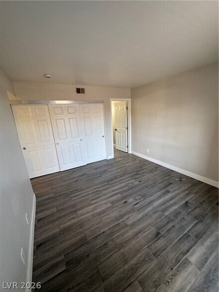 Building Photo - 2985 Juniper Hills Blvd