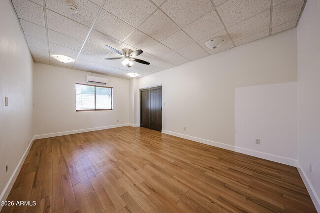 Building Photo - 6228 E Pershing Ave