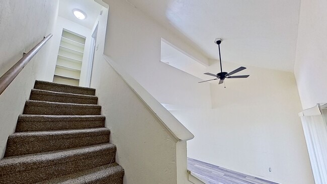 Building Photo - BEAUTIFUL MAYPORT LANDING TOWNHOME!