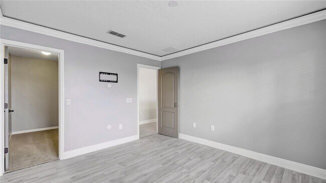 Building Photo - 3833 Siskin Dr