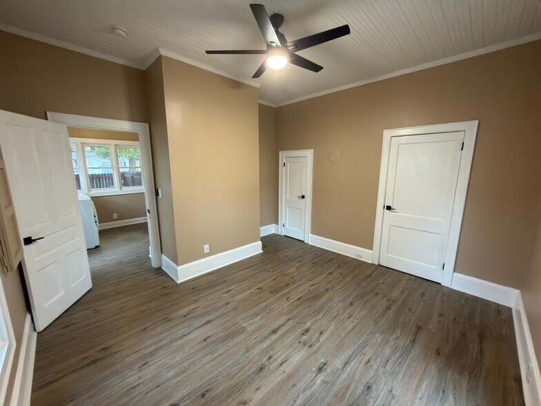 Third Bedroom - 302 N Sumner St