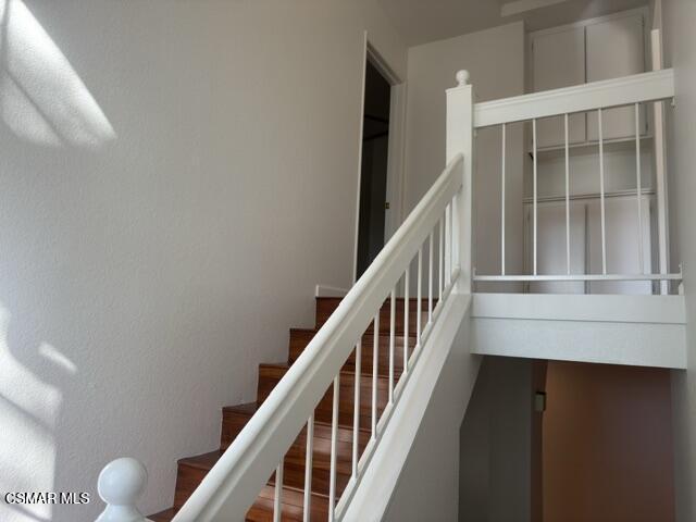 Building Photo - 688 Indian Oak Ln