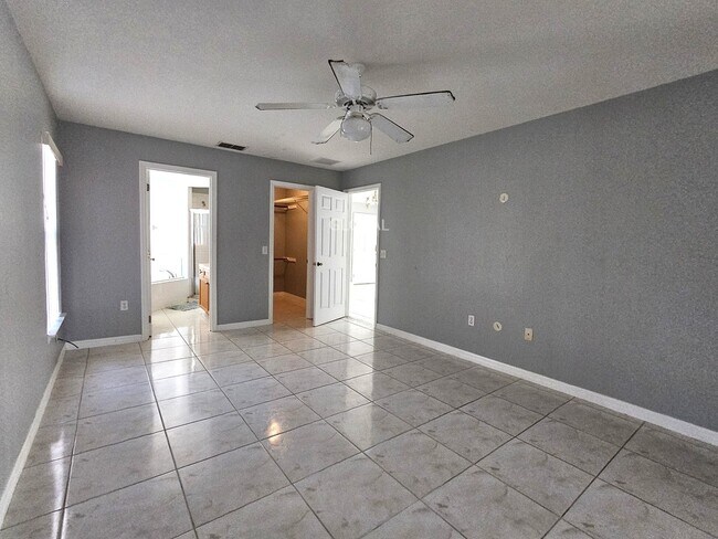 Building Photo - Spacious 4-Bedroom Home with Pool - July 10th move in date