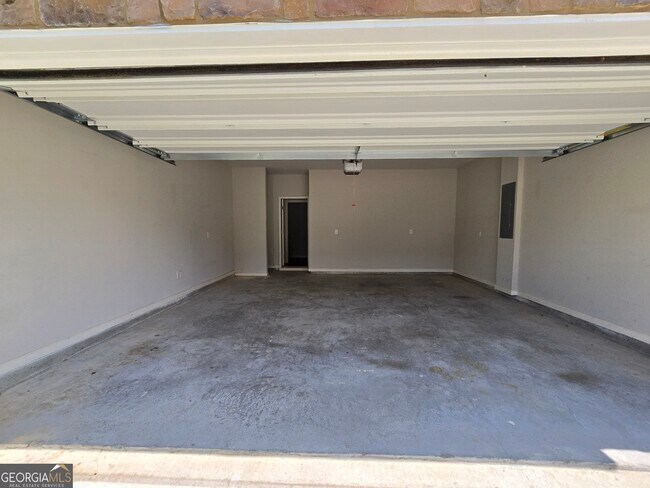 Building Photo - 121 Valimar Dr