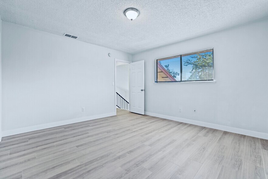 Bedroom 1 (Large) - 1305 Sylvan Meadows Dr