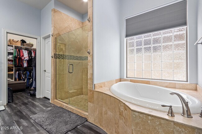 Building Photo - 10230 E Cochise Dr