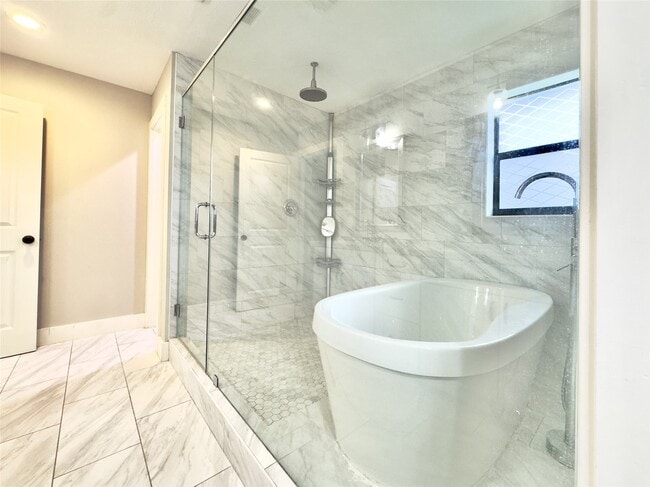 Building Photo - 14103 Kellywood Ln