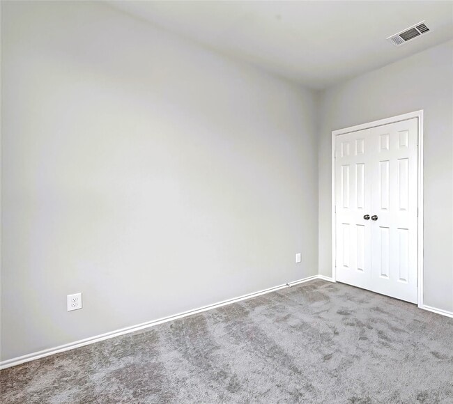 Building Photo - 3115 Roseland Terrace Ln