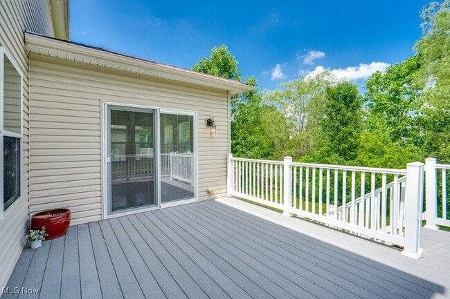 Building Photo - 155 Granite Dr
