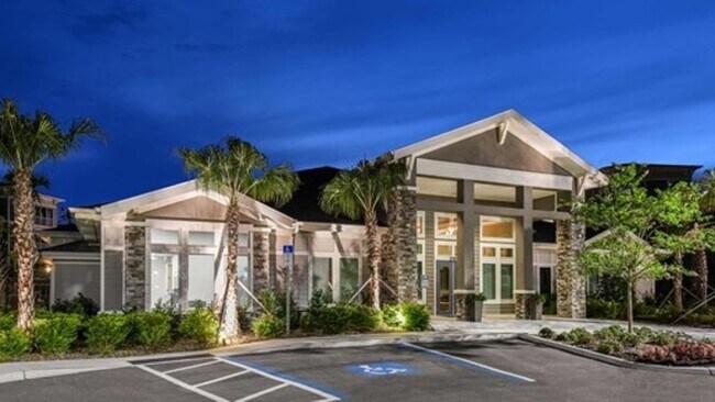 Building Photo - 2701 Dunedin Commons Pl
