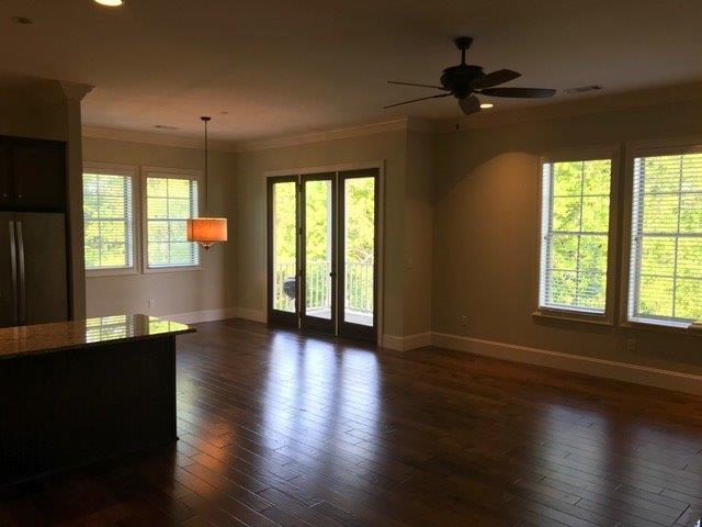 Building Photo - 1100 Augusta Dr