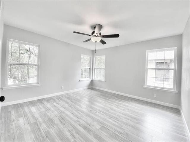 Building Photo - 921 Fernwood Ave
