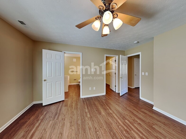 Building Photo - 7304 Wethersfield Dr
