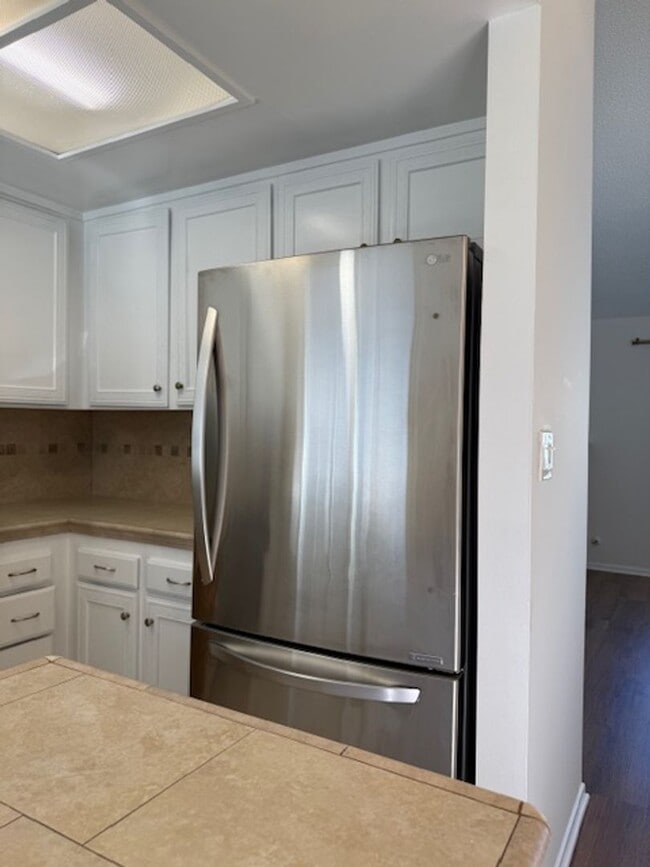 Building Photo - 420-22 Rees Street