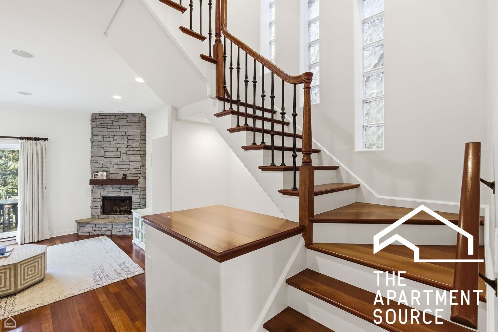 Building Photo - 952 N Racine Ave