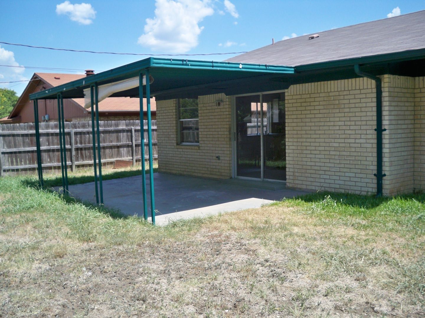 Building Photo - 2903 Janis Dr